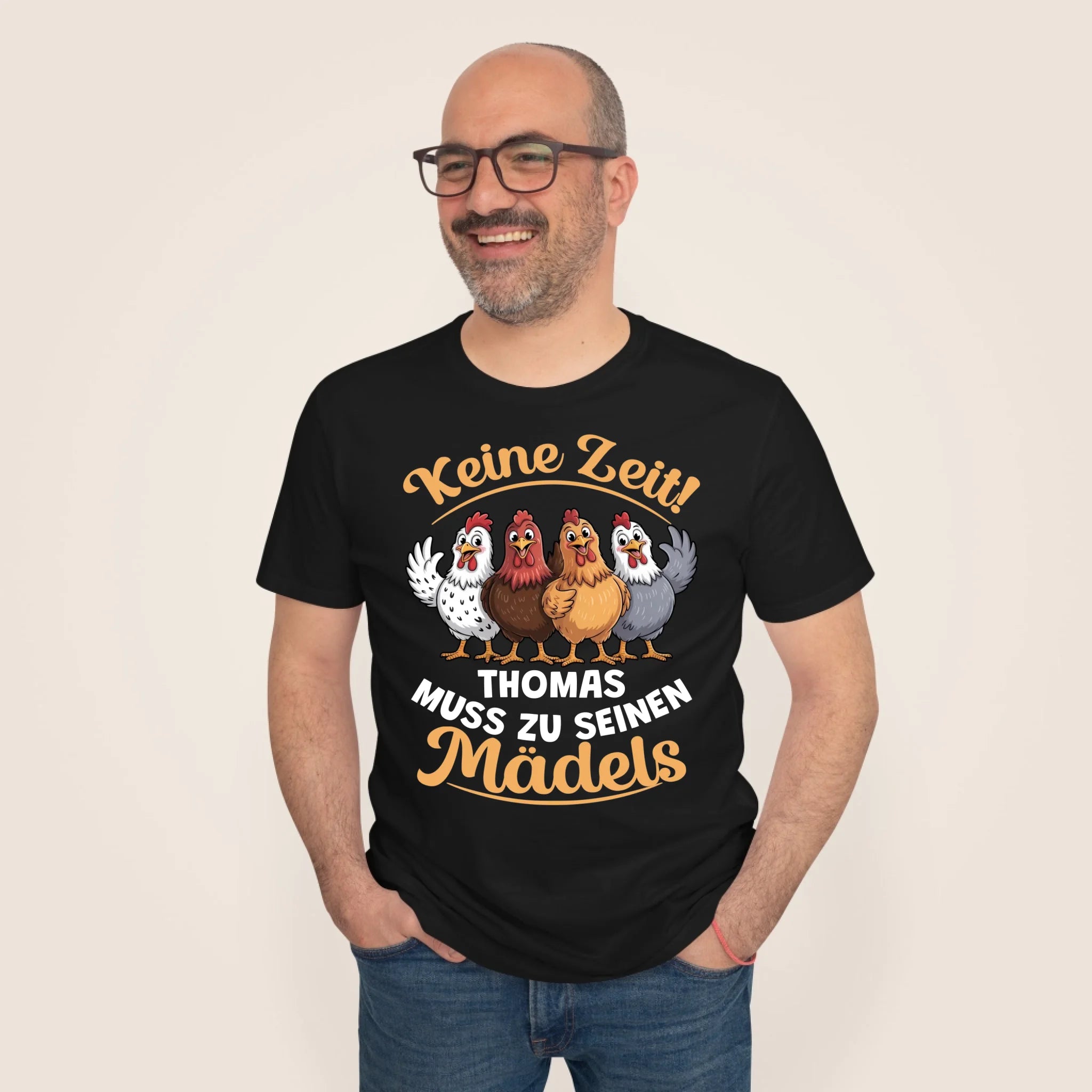 2000x2000px_Male-Model-Tshirt-Mockup2_beige_black