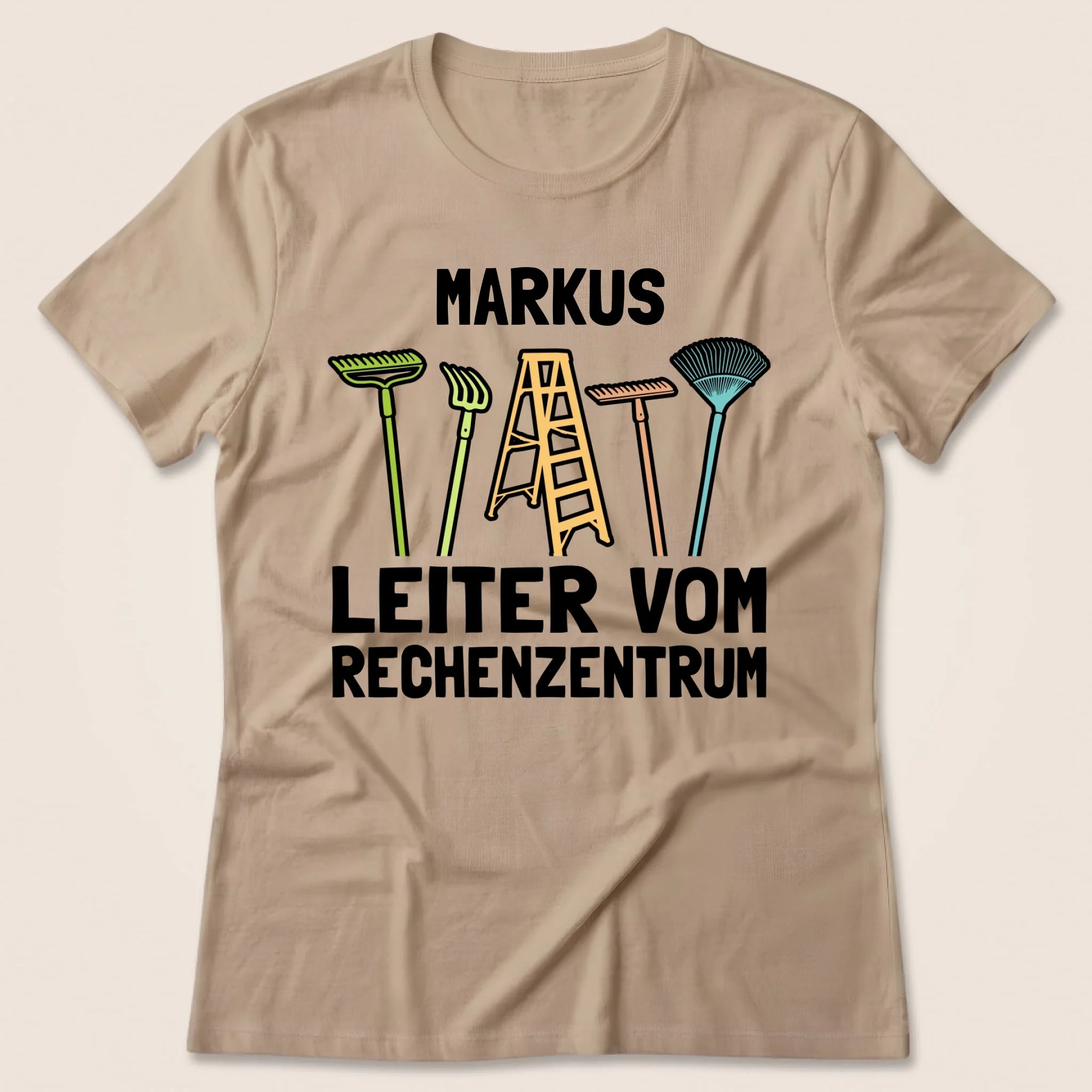 2000x2000 T-Shirt Mockup Female_Schnitt_beige_sand