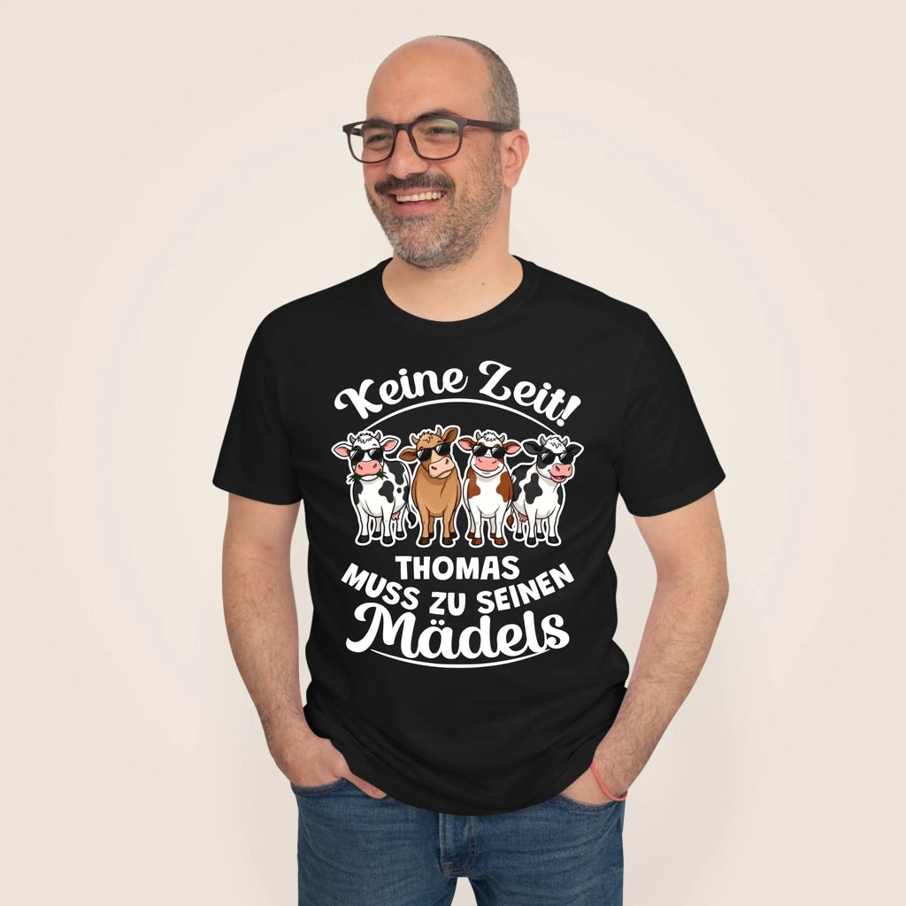 2000x2000px_Male-Model-Tshirt-Mockup2_beige_black