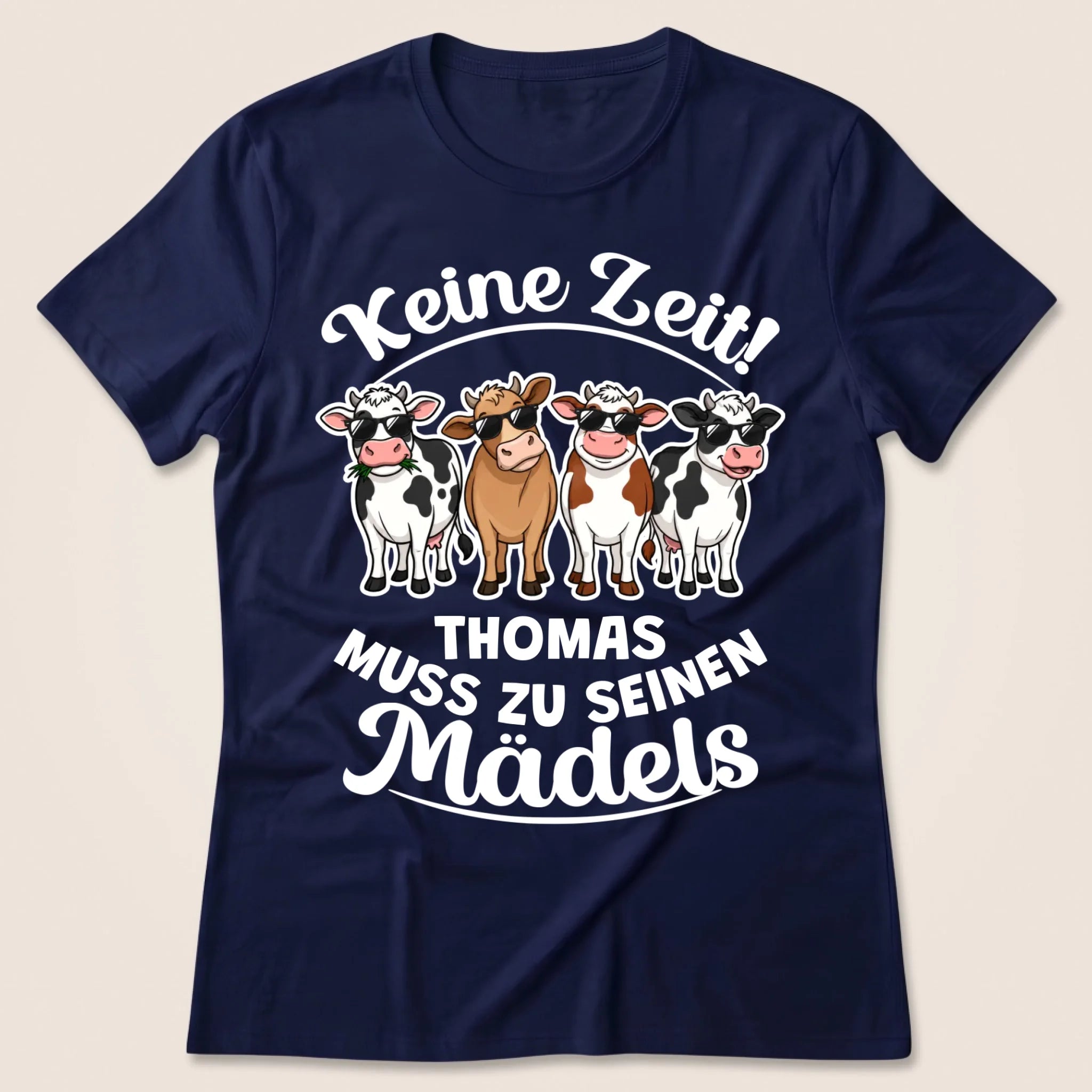2000x2000 T-Shirt Mockup Female_Schnitt_beige_navy