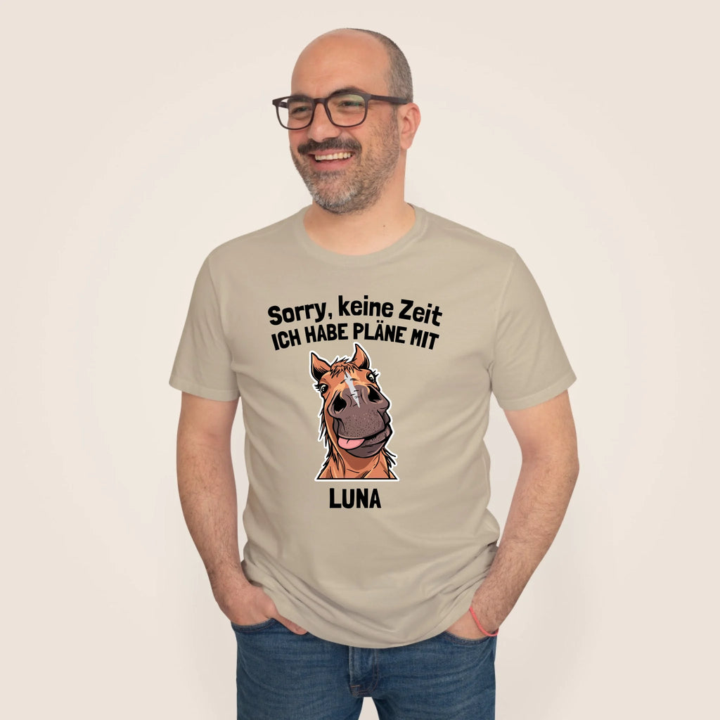 2000x2000px_Male-Model-Tshirt-Mockup2_beige_sand